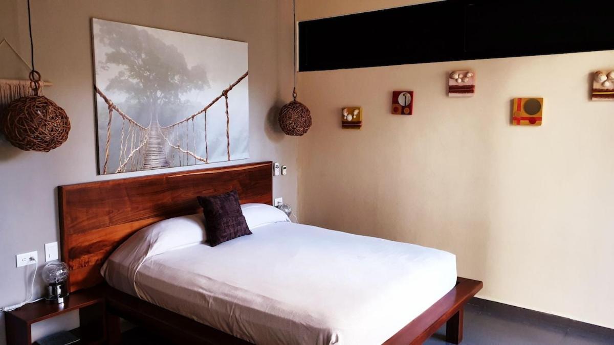 Azul Luxury For Less